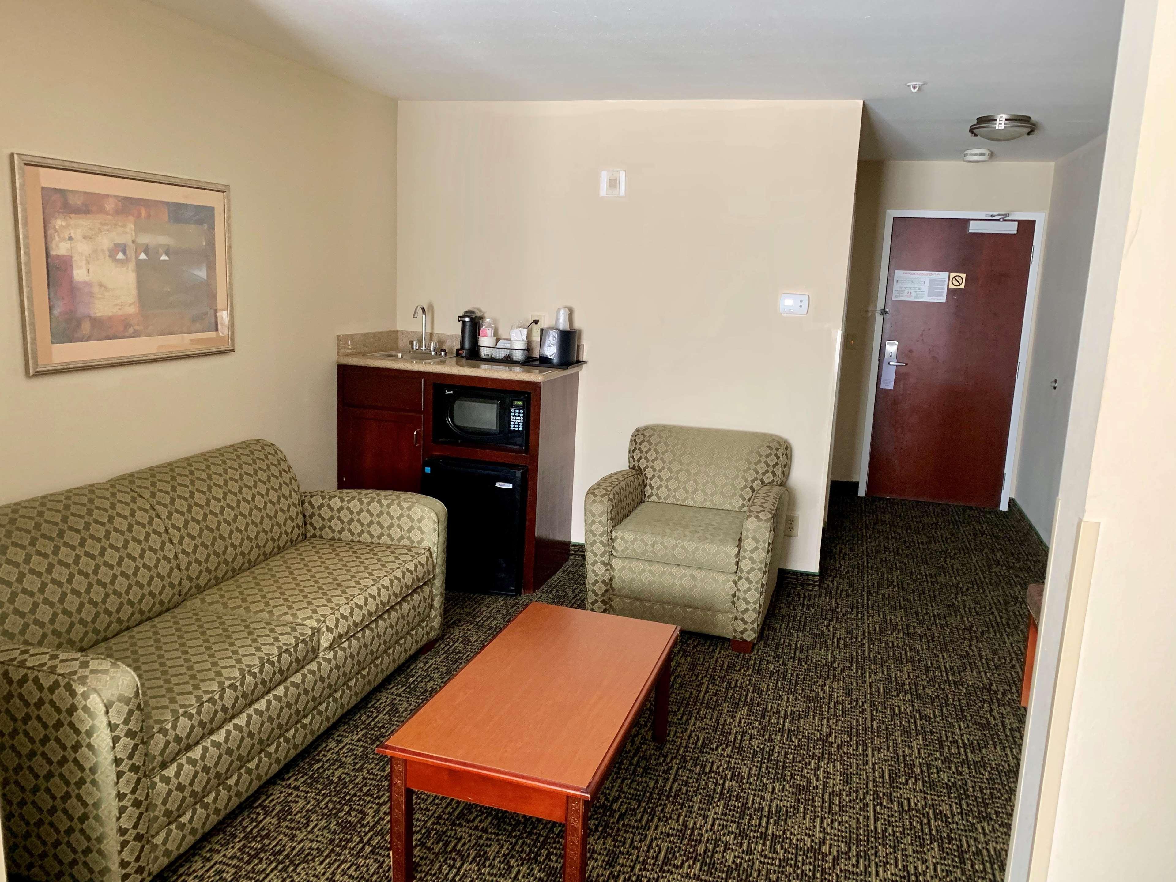 Country Inn & Suites By Radisson, Midway - Tallahassee West 外观 照片