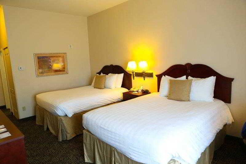 Country Inn & Suites By Radisson, Midway - Tallahassee West 外观 照片