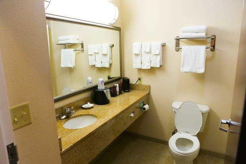 Country Inn & Suites By Radisson, Midway - Tallahassee West 外观 照片