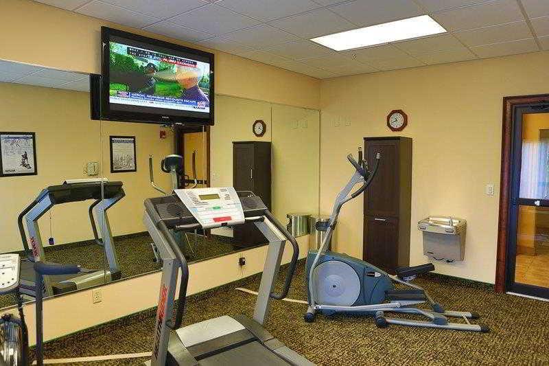 Country Inn & Suites By Radisson, Midway - Tallahassee West 外观 照片