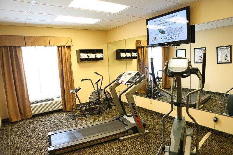 Country Inn & Suites By Radisson, Midway - Tallahassee West 外观 照片